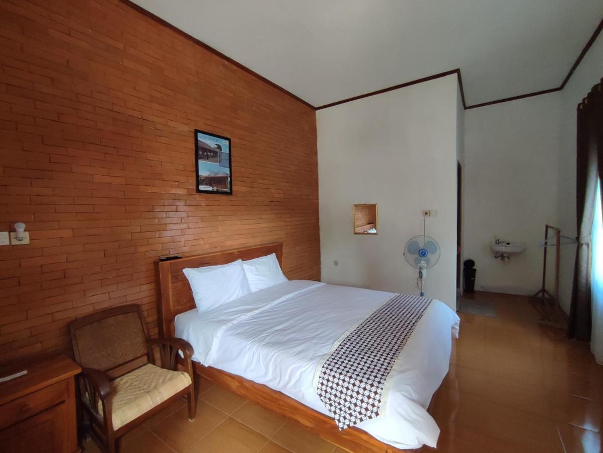 Romadhoni Homestay Magelang Bilik gambar