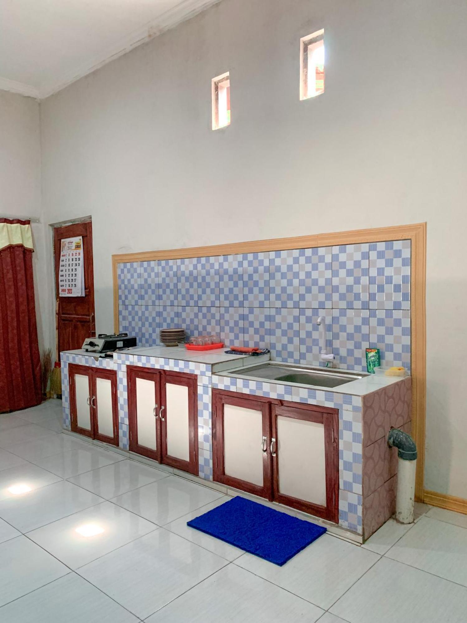 Romadhoni Homestay Magelang Luaran gambar